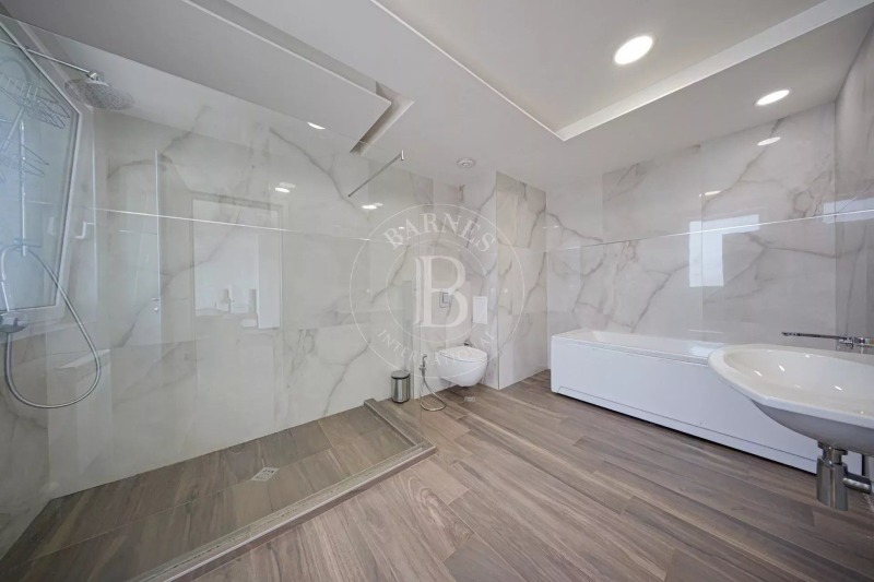 Para alugar  Casinha Sofia , Lozenec , 350 m² | 50754558 - imagem [12]