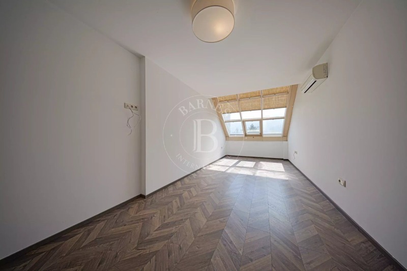 Para alugar  Casinha Sofia , Lozenec , 350 m² | 50754558 - imagem [7]