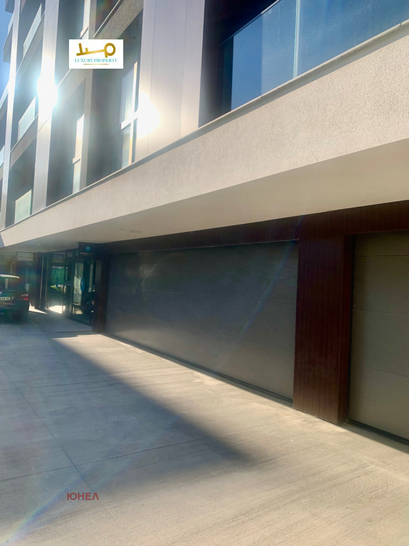 Дава под наем ГАРАЖ, ПАРКОМЯСТО, гр. София, Борово, снимка 4 - Гаражи и паркоместа - 52276405