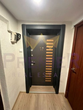 1 chambre Tchataldja, Varna 15