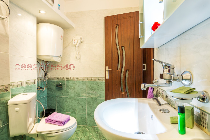 Дава под наем АТЕЛИЕ, ТАВАН, гр. София, Център, снимка 9 - Апартаменти - 53536118