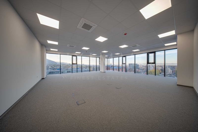 Дава под наем ОФИС, гр. София, Малинова долина, снимка 10 - Офиси - 52302909