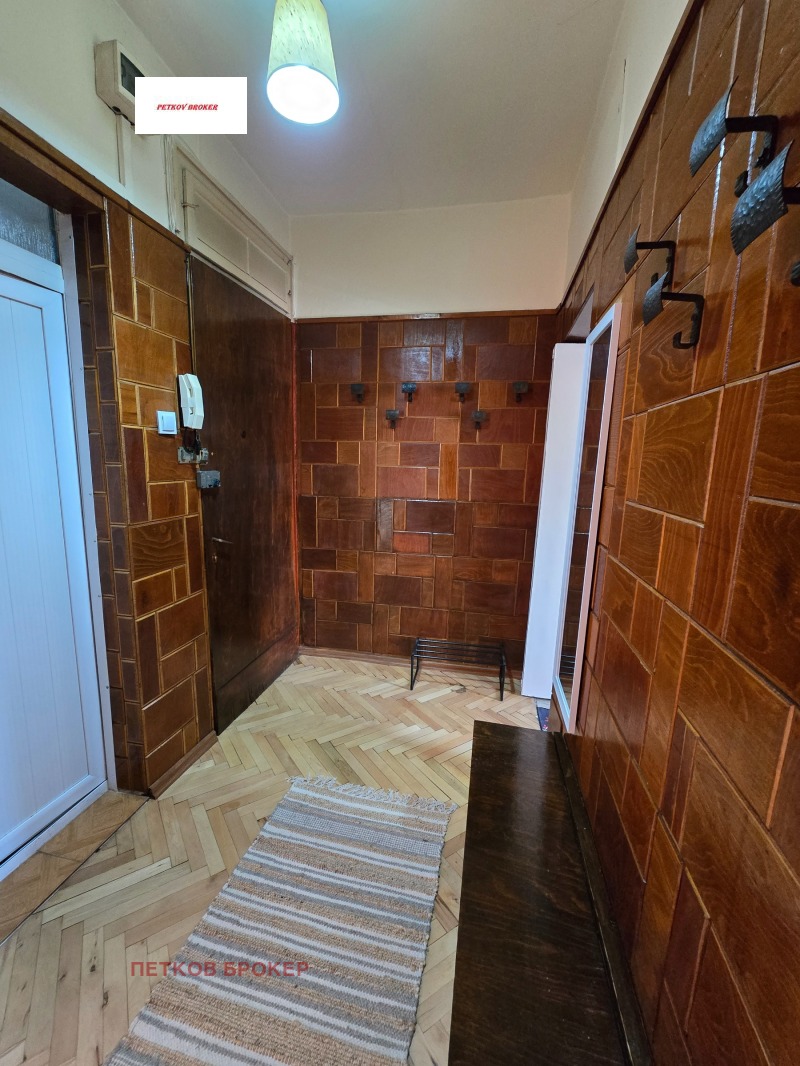 Дава под наем 2-СТАЕН, гр. София, Център, снимка 5 - Апартаменти - 53539851