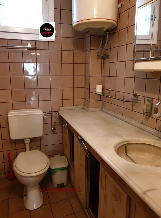 A louer  3 chambres Sofia , Geo Milev , 140 m² | 45976912 - image [11]