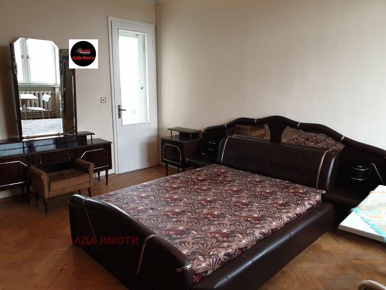 A louer  3 chambres Sofia , Geo Milev , 140 m² | 45976912 - image [7]
