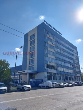 ОФИС, 43 m2
