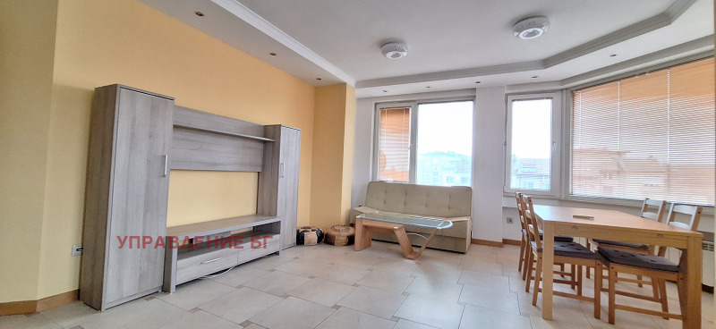 Kiadó  1 hálószoba Sofia , Centar , 80 négyzetméter | 44891623