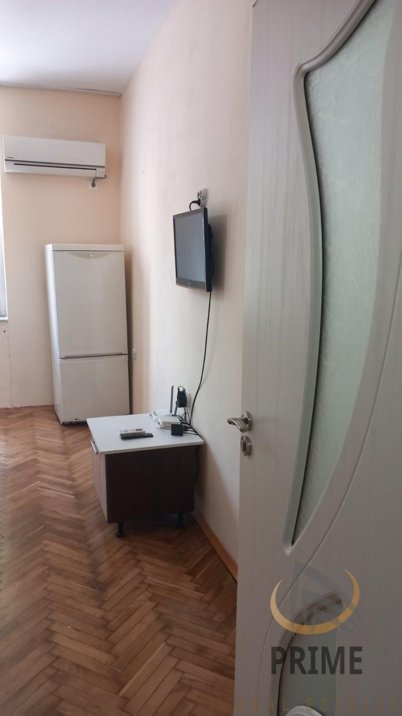 Til leie  Studio Burgas , Tsentar , 30 kvm | 79083352 - bilde [7]