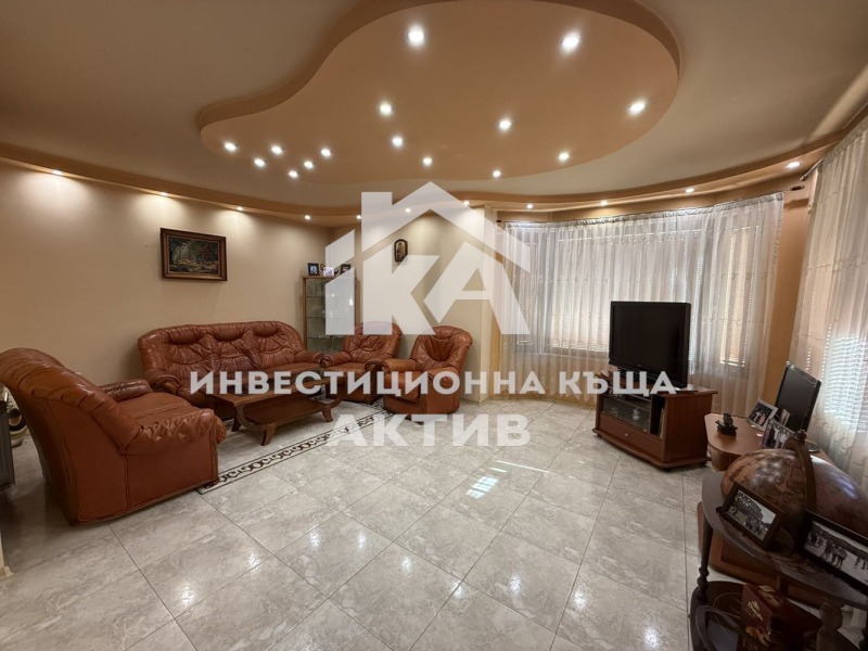 Под наем МНОГОСТАЕН, град Пловдив, Център • 1900 лв. / 971.45 € • 17408885 1