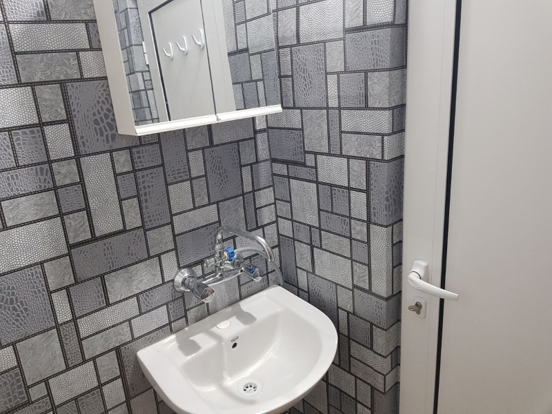 Дава под наем 2-СТАЕН, гр. Враца, Металург, снимка 12 - Апартаменти - 53298247