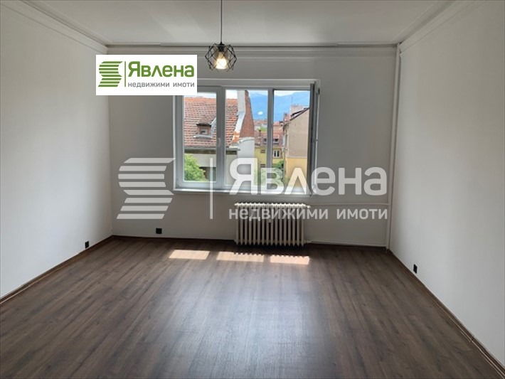 Дава под наем  2-стаен град София , Център , 82 кв.м | 41626762