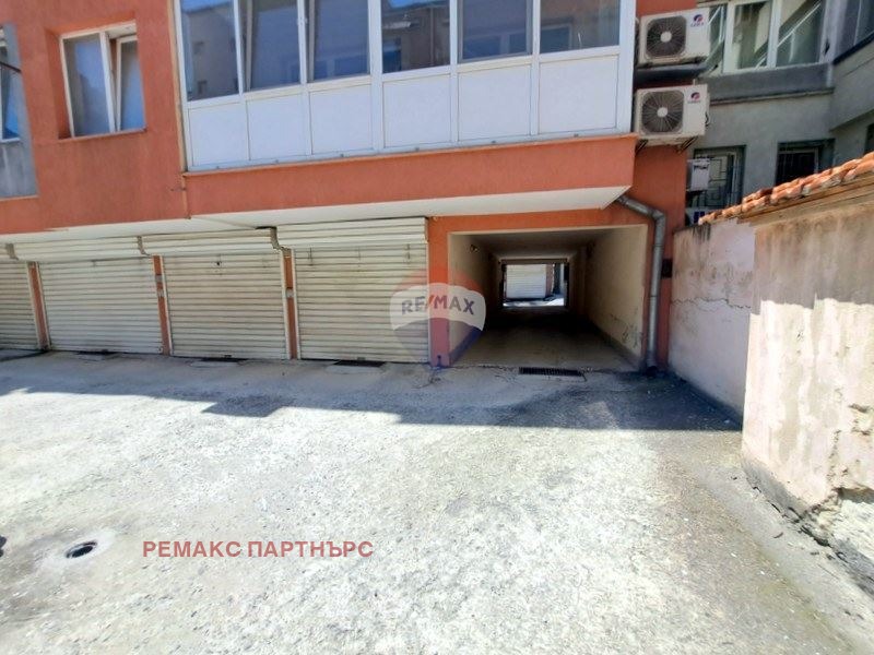 A louer  Stockage Varna , Kolhozen pazar , 18 m² | 69903915 - image [10]