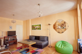 1 quarto Lozenec, Sofia 9