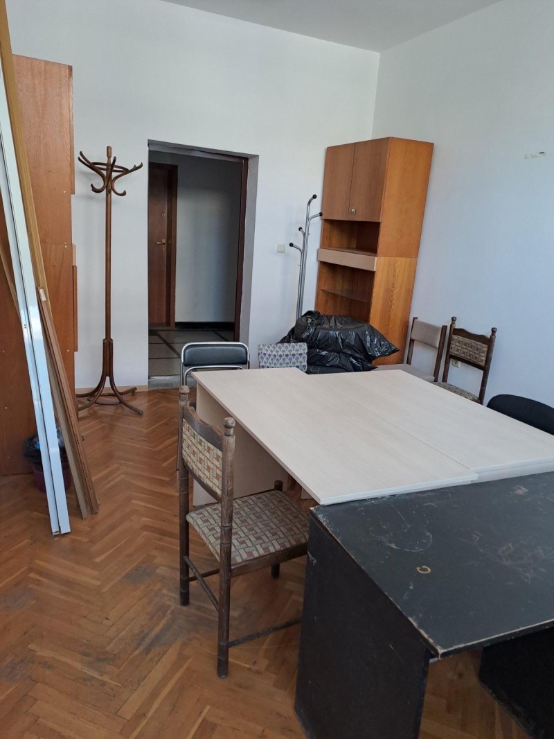 Vuokrattavana  Toimisto Burgas , Vazraždane , 20 neliömetriä | 61787929 - kuva [2]