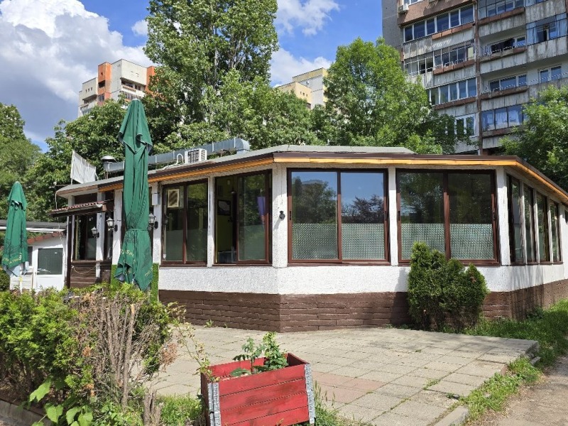 Para alugar  Bar; Cafeteria Sofia , Belite brezi , 220 m² | 68998028 - imagem [12]