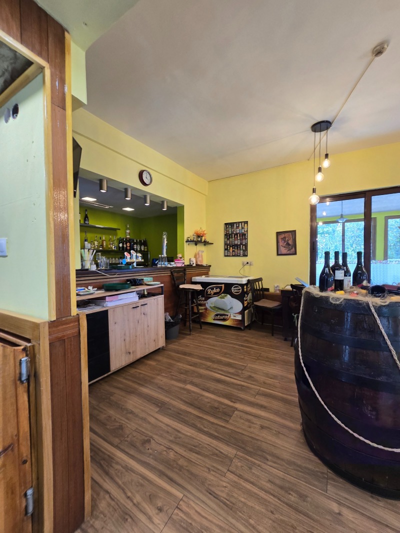 Para alugar  Bar; Cafeteria Sofia , Belite brezi , 220 m² | 68998028 - imagem [9]
