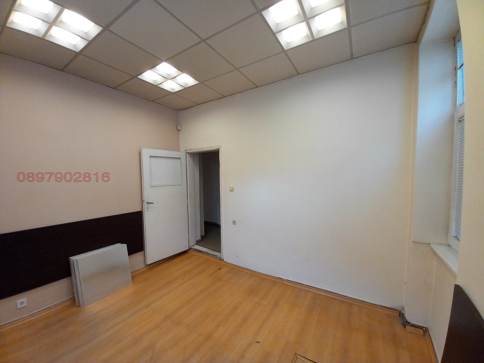 Дава под наем МАГАЗИН, гр. София, Център, снимка 7 - Магазини - 53656230