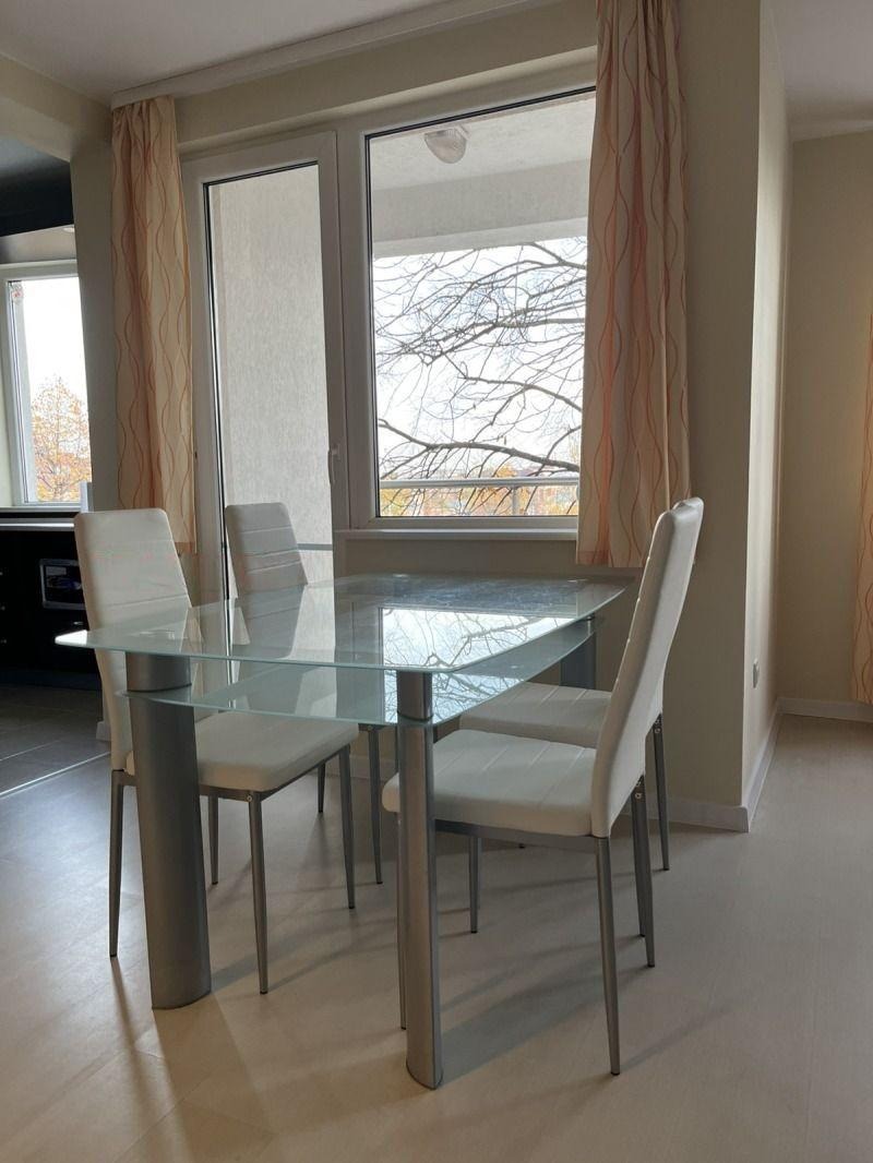 Дава под наем 3-СТАЕН, гр. София, Витоша, снимка 2 - Апартаменти - 52572388