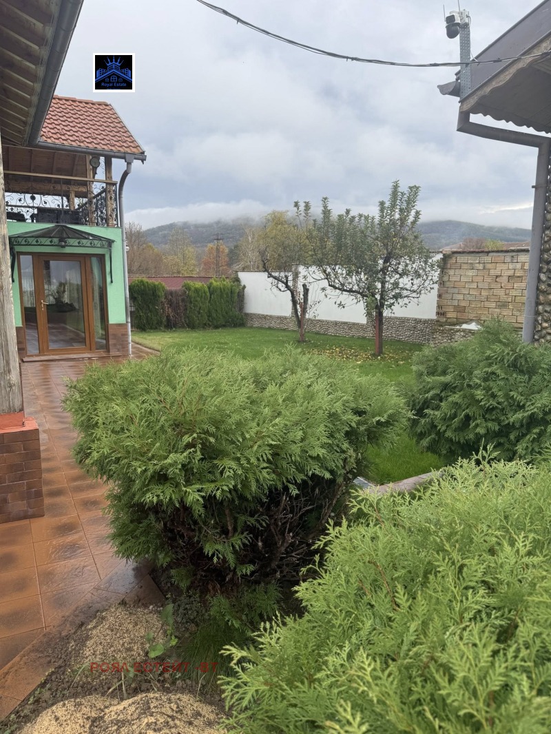 Дава под наем КЪЩА, гр. Велико Търново, Център, снимка 13 - Къщи - 52600398