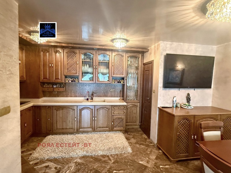 Дава под наем КЪЩА, гр. Велико Търново, Център, снимка 5 - Къщи - 52600398