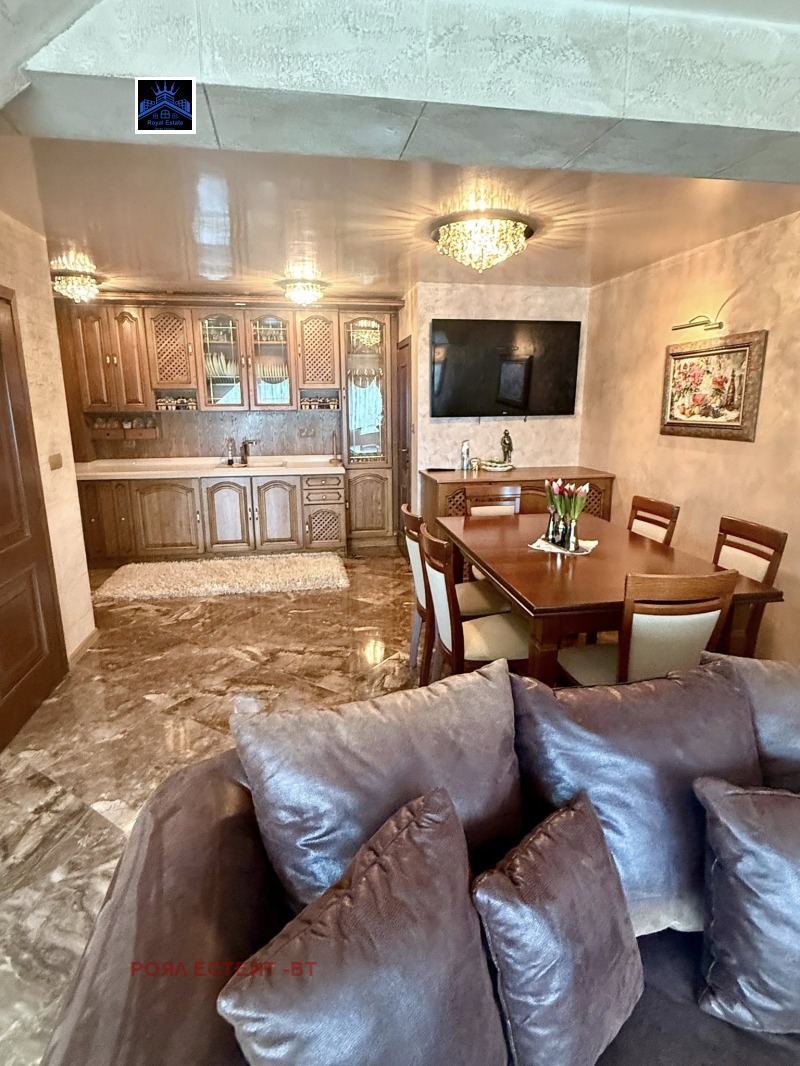 Дава под наем КЪЩА, гр. Велико Търново, Център, снимка 2 - Къщи - 52600398