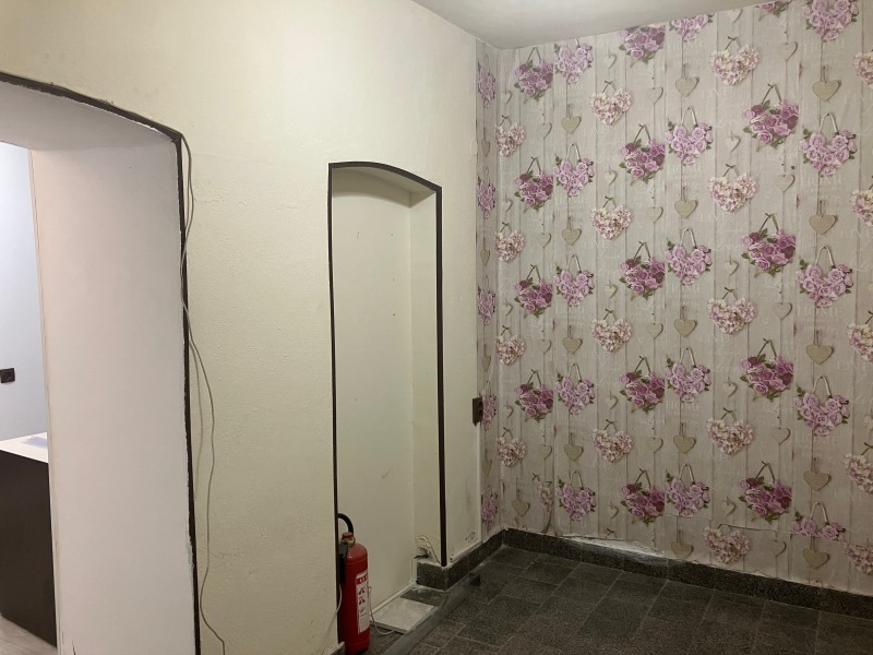 Te huur  Winkel Plovdiv , Tsentar , 43 m² | 68700127 - afbeelding [5]