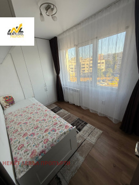 ���� ��� ���� 3-����� | Imot.bg � ����� ������ 8