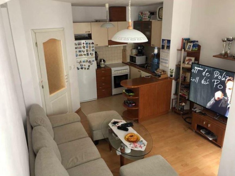 Дава под нем  2-стаен, град София, Хладилника •  600 EUR • ID 32733966 — holmes.bg - [1] 