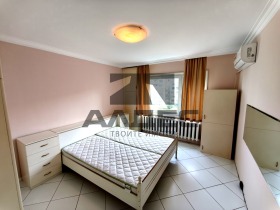 ���� ��� ���� 3-����� | Imot.bg � ����� ������ 8