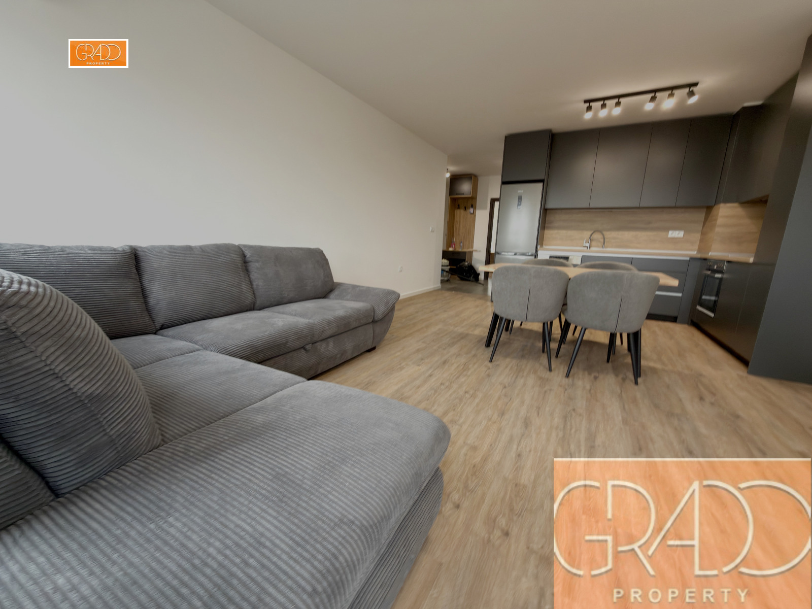 Дава под наем 3-СТАЕН, гр. Варна, Възраждане 1