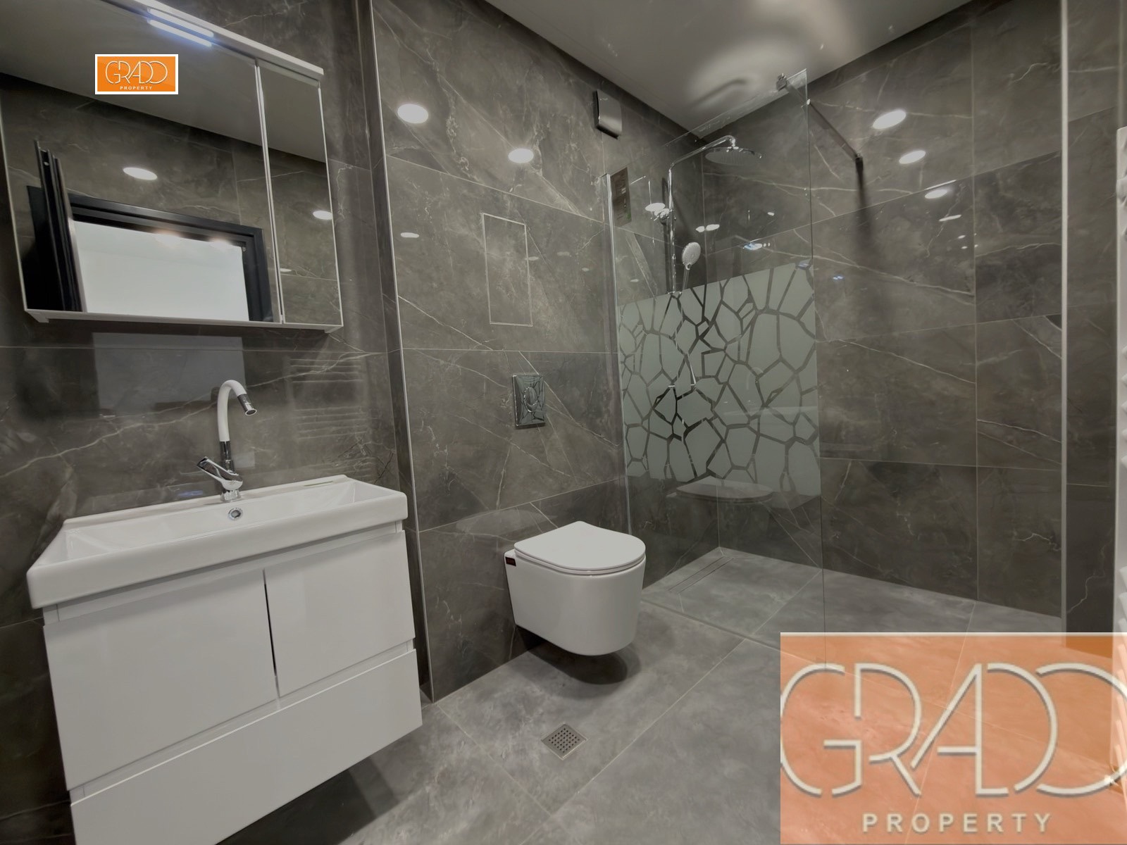 Дава под наем 3-СТАЕН, гр. Варна, Възраждане 1, снимка 9 - Апартаменти - 53832414