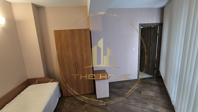 Zu vermieten  3 Schlafzimmer Warna , Kolhozen pazar , 110 qm | 48326267 - Bild [12]