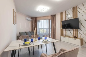 1 bedroom m-t Alen mak, Varna 1