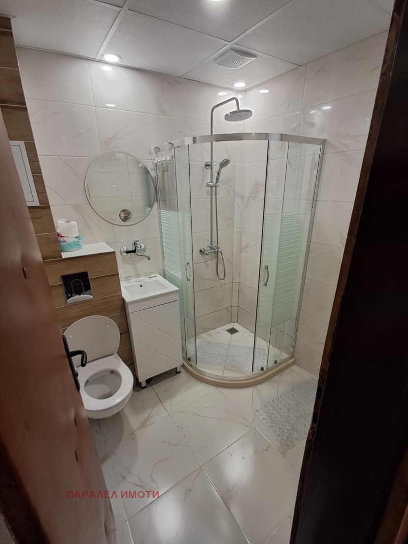 Zu vermieten  1 Schlafzimmer Plowdiw , Zentar , 63 qm | 87336181 - Bild [10]