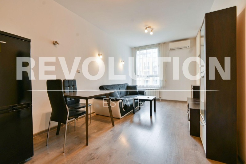 Издаје се  1 спаваћа соба Софија , Младост 4 , 60 м2 | 42689120