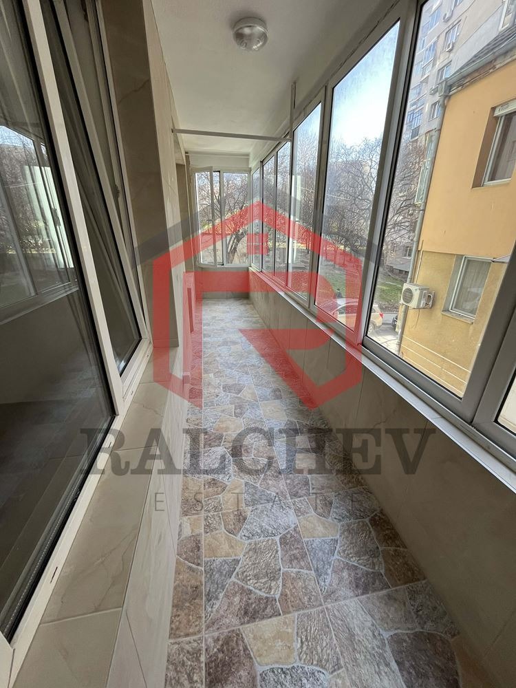 Дава под наем ОФИС, гр. Варна, Спортна зала, снимка 11 - Офиси - 53834682