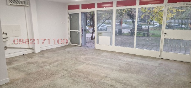 Дава под наем МАГАЗИН, гр. Пловдив, Тракия, снимка 5 - Магазини - 52781267