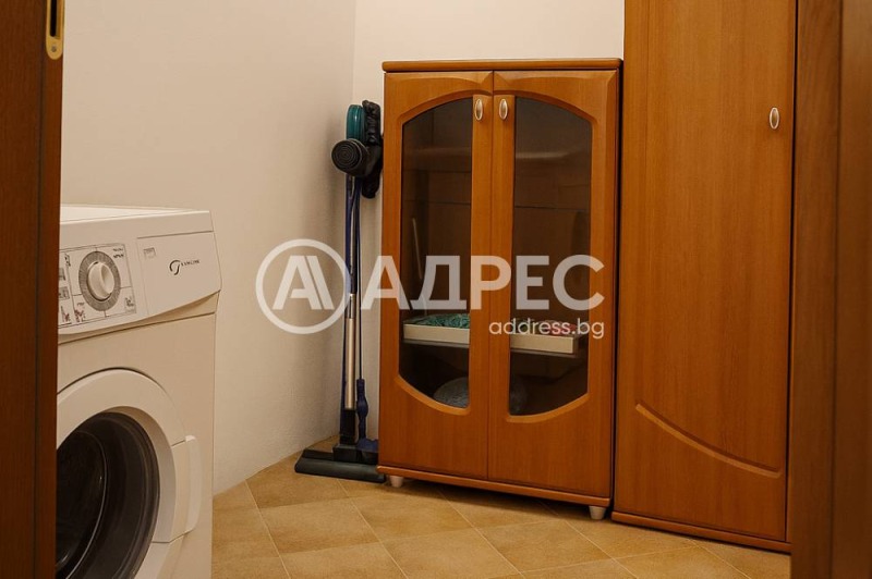 Kiralık  3+ yatak odası Sofia , Iztok , 160 metrekare | 35112671 - görüntü [11]