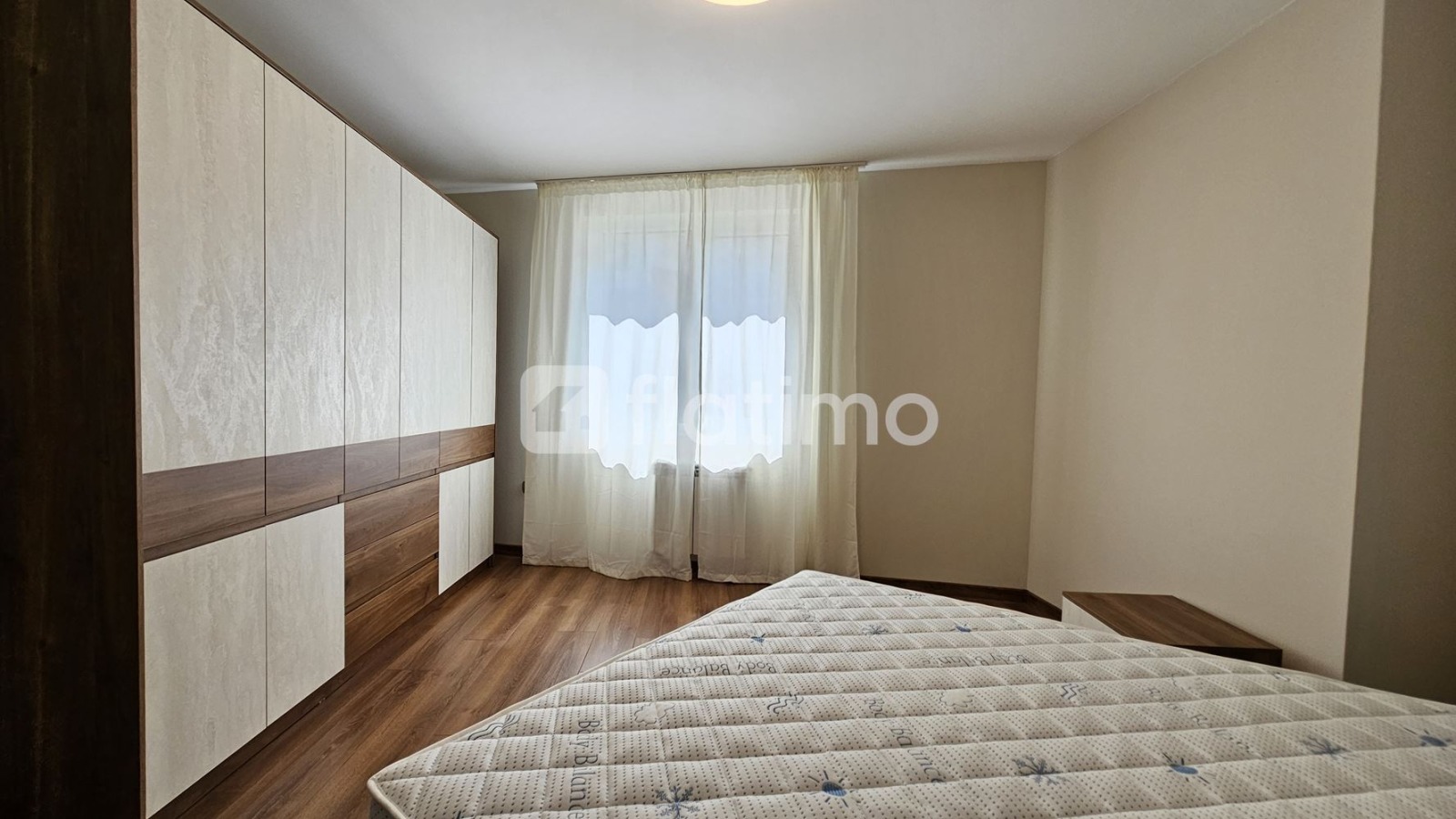 Дава под наем 2-СТАЕН, гр. София, Лозенец, снимка 6 - Апартаменти - 53796695