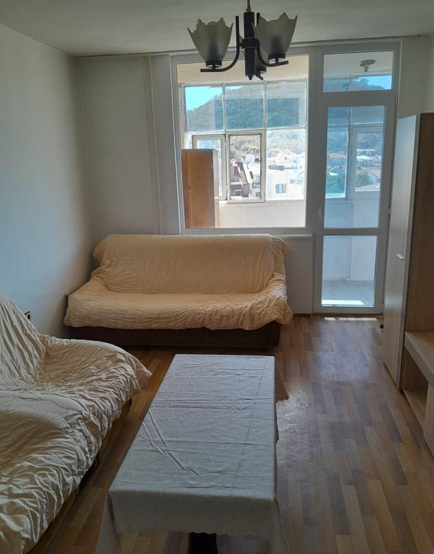 Do wynajęcia  1 sypialnia Plowdiw , Mladeżki Chalm , 65 mkw | 85482649