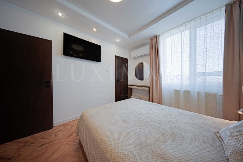 Дава под наем 3-СТАЕН, гр. София, Център, снимка 11 - Апартаменти - 52429737