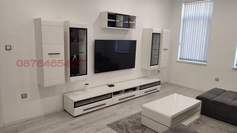 Дава под наем ЕТАЖ ОТ КЪЩА, гр. Варна, Център