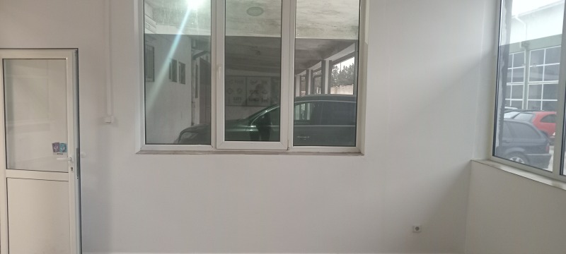 Дава под наем ПРОМ. ПОМЕЩЕНИЕ, гр. Пазарджик, Промишлена зона, снимка 8 - Производствени сгради - 53364752