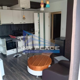 1 quarto Centar, Chumen