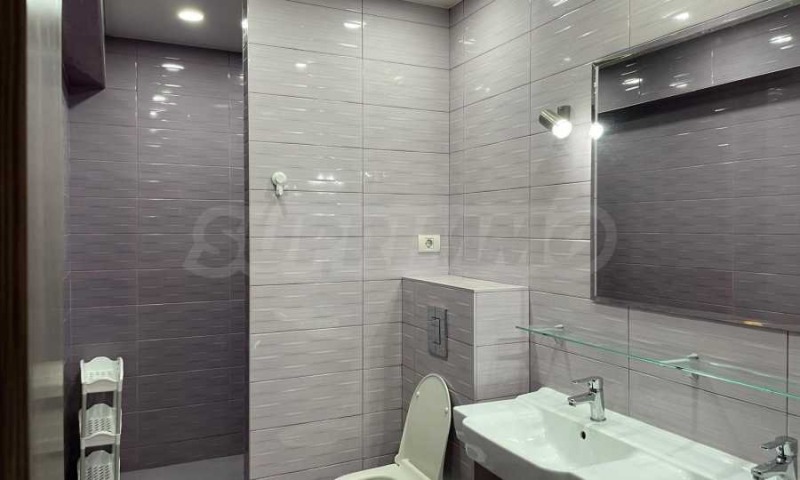De inchiriat  2 dormitoare Varna , Briz , 160 mp | 70789493 - imagine [15]