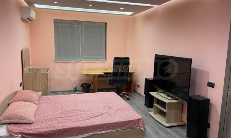 De inchiriat  2 dormitoare Varna , Briz , 160 mp | 70789493 - imagine [11]