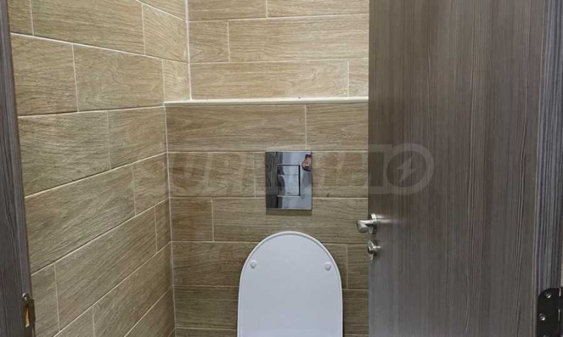 De inchiriat  2 dormitoare Varna , Briz , 160 mp | 70789493 - imagine [16]