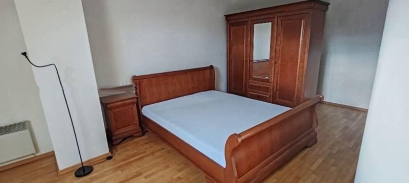 Дава под наем 3-СТАЕН, гр. София, Лозенец, снимка 4 - Апартаменти - 52624066