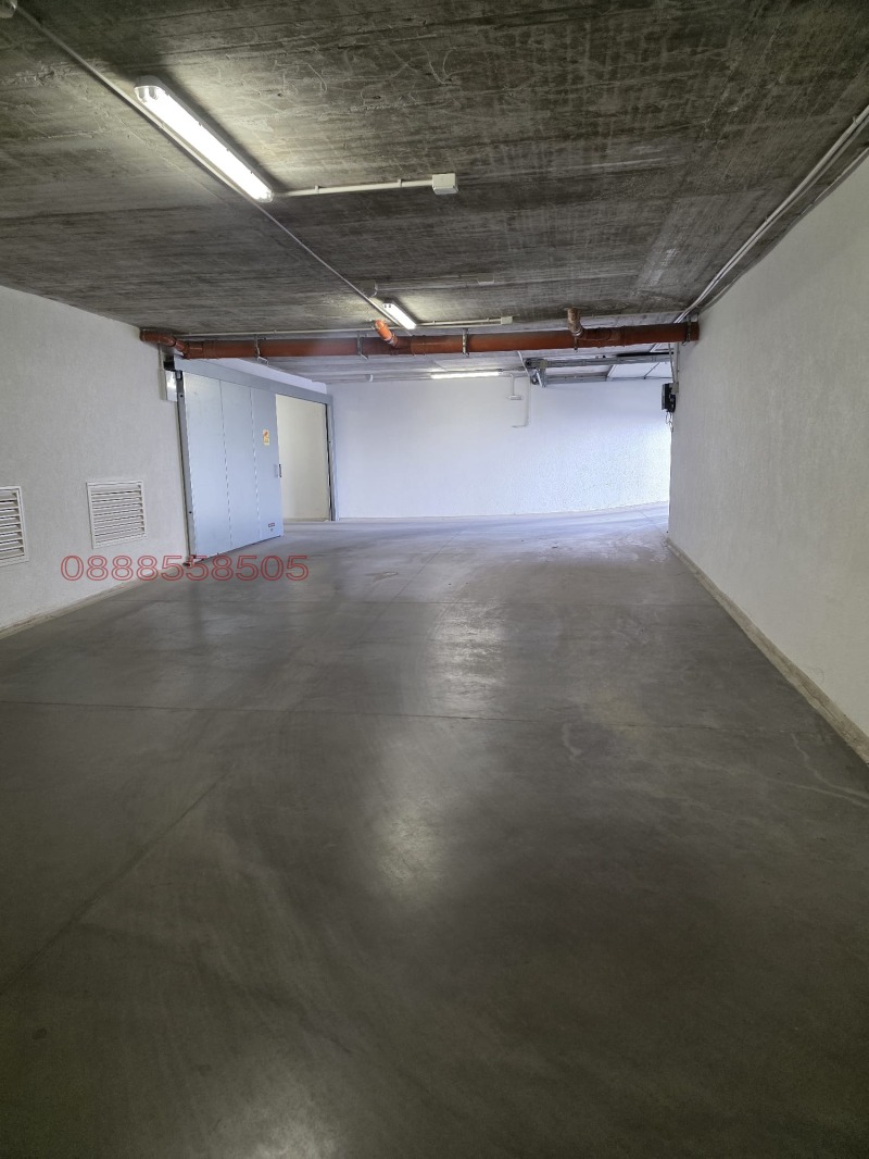 De inchiriat  Garaj Sofia , Crâstova vada , 20 mp | 81803602 - imagine [4]