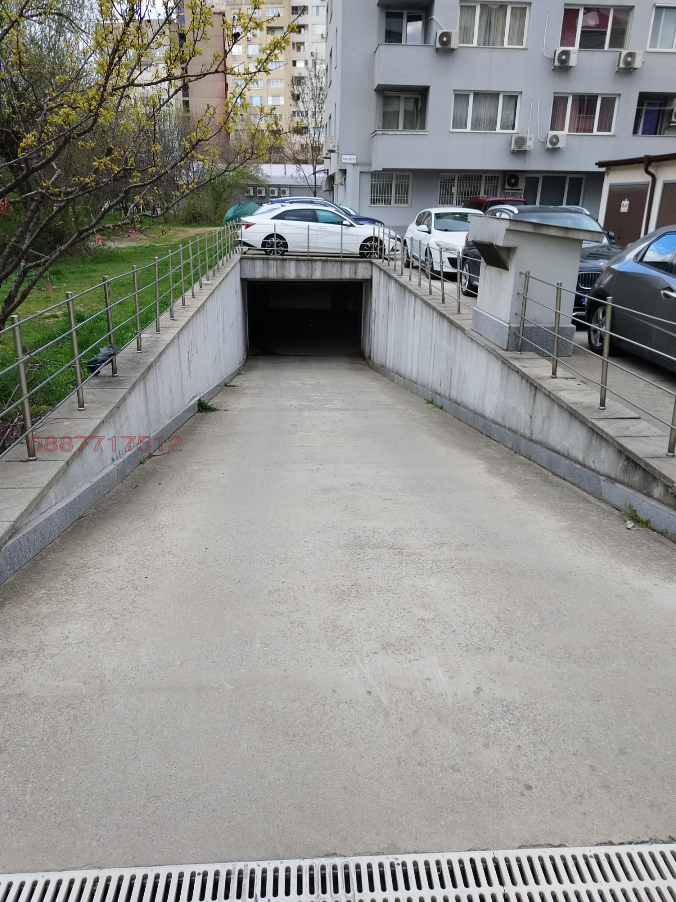 Дава под наем ГАРАЖ, ПАРКОМЯСТО, гр. София, Младост 2